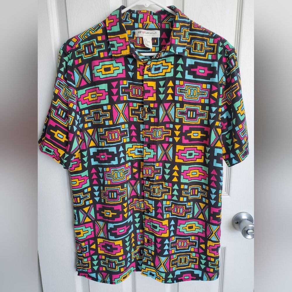 H&M x Coachella Colorful 90's Style Aztec Print Button Down Shirt Men's Size Med